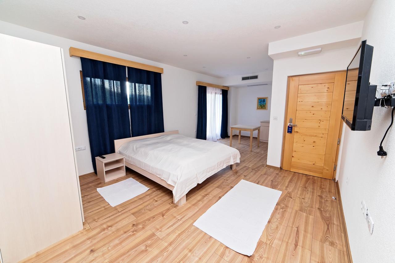 B&B Zlatna Nit Bosanska Krupa Luaran gambar